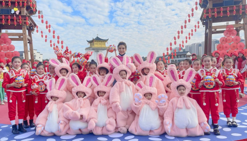 2023年央视“春晚”圆满落幕，洛琪舞蹈两次登台亮相